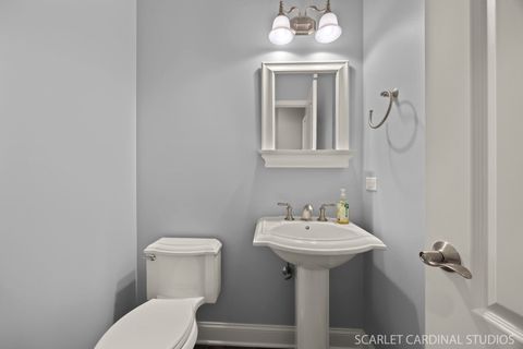 Tiny photo for 332 Western Drive, North Aurora, IL 60542 (MLS # 12502334)