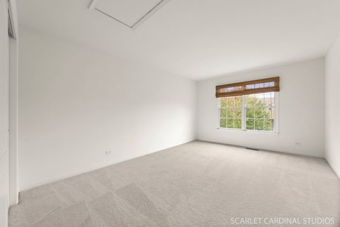 Tiny photo for 332 Western Drive, North Aurora, IL 60542 (MLS # 12502334)