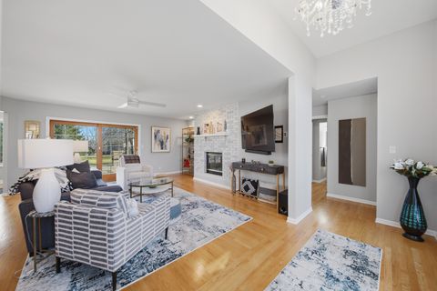 Tiny photo for 1101 Northridge Drive, Dixon, IL 61021 (MLS # 12602573)