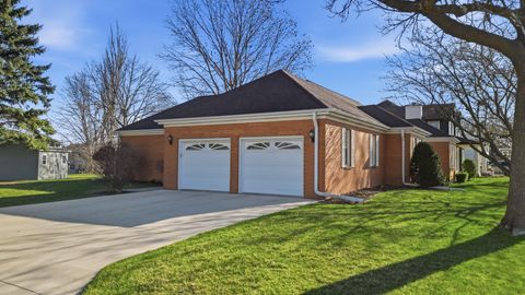 Tiny photo for 1101 Northridge Drive, Dixon, IL 61021 (MLS # 12602573)