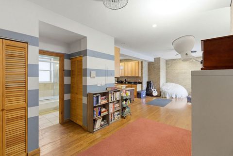 Tiny photo for 1634 W Columbia Avenue #1N, Chicago, IL 60626 (MLS # 12668799)