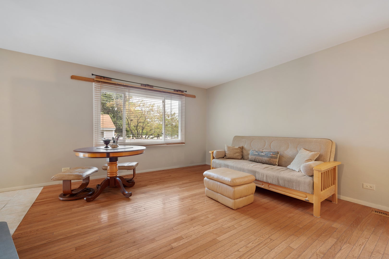 2177 Chaucer Lane