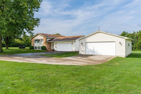 Tiny photo for 10319 58th Street, Milan, IL 61264 (MLS # 12761838)