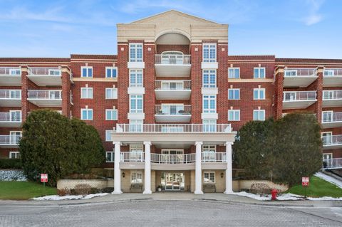 7041 W Touhy Avenue 209 Niles IL 60714