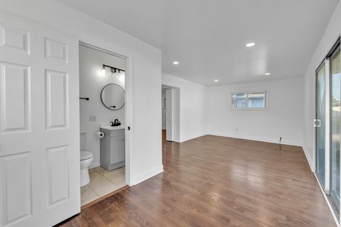 Tiny photo for 7817 S Kenton Avenue, Chicago, IL 60652 (MLS # 12489515)
