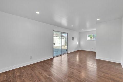Tiny photo for 7817 S Kenton Avenue, Chicago, IL 60652 (MLS # 12489515)