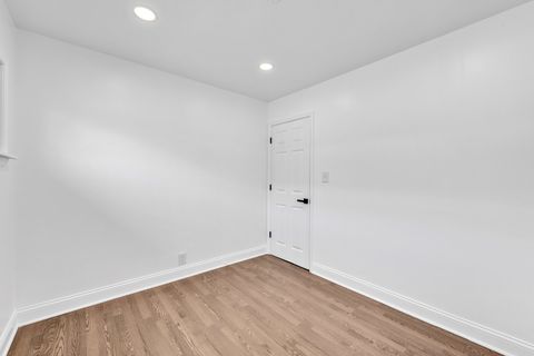 Tiny photo for 7817 S Kenton Avenue, Chicago, IL 60652 (MLS # 12489515)