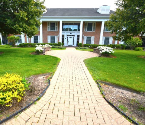 Photo of 112 Carriage Way Drive #204A, Burr Ridge, IL 60527 (MLS # 12702783)