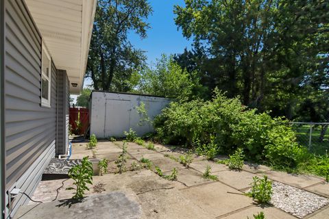 Tiny photo for 2N418 Amy Avenue, Glen Ellyn, IL 60137 (MLS # 12705136)