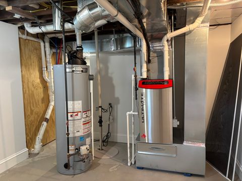 Tiny photo for 2407 Warren Street, Davenport, IA 52804 (MLS # 12628295)