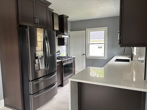 Tiny photo for 2407 Warren Street, Davenport, IA 52804 (MLS # 12628295)