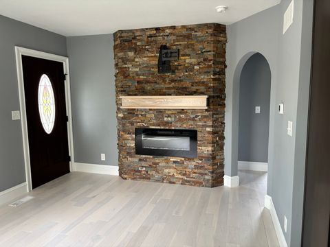 Tiny photo for 2407 Warren Street, Davenport, IA 52804 (MLS # 12628295)