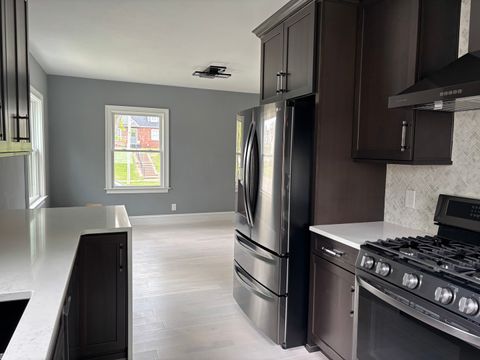 Tiny photo for 2407 Warren Street, Davenport, IA 52804 (MLS # 12628295)