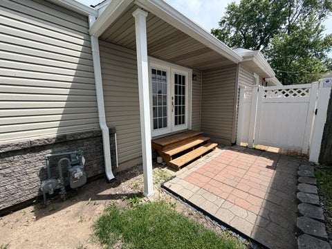 Tiny photo for 10801 OAK Avenue, Chicago Ridge, IL 60415 (MLS # 12757157)