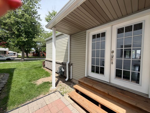 Tiny photo for 10801 OAK Avenue, Chicago Ridge, IL 60415 (MLS # 12757157)