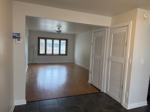 Tiny photo for 10801 OAK Avenue, Chicago Ridge, IL 60415 (MLS # 12757157)