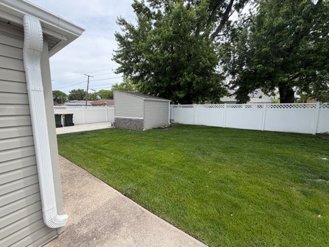 Tiny photo for 10801 OAK Avenue, Chicago Ridge, IL 60415 (MLS # 12757157)