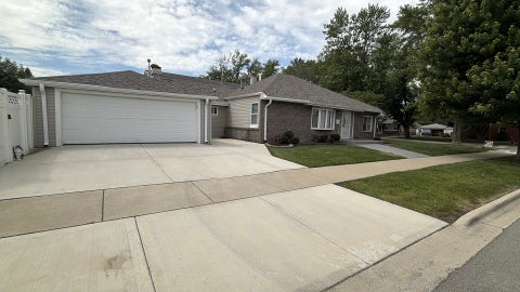Tiny photo for 10801 OAK Avenue, Chicago Ridge, IL 60415 (MLS # 12757157)