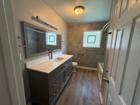 Tiny photo for 10801 OAK Avenue, Chicago Ridge, IL 60415 (MLS # 12757157)