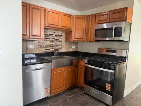 Tiny photo for 10801 OAK Avenue, Chicago Ridge, IL 60415 (MLS # 12757157)