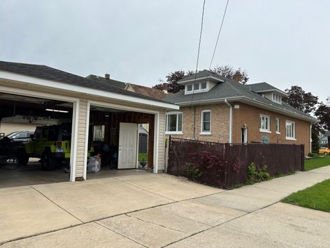 Tiny photo for Melrose Park, IL 60160 (MLS # 12638179)