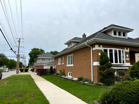 Tiny photo for Melrose Park, IL 60160 (MLS # 12638179)