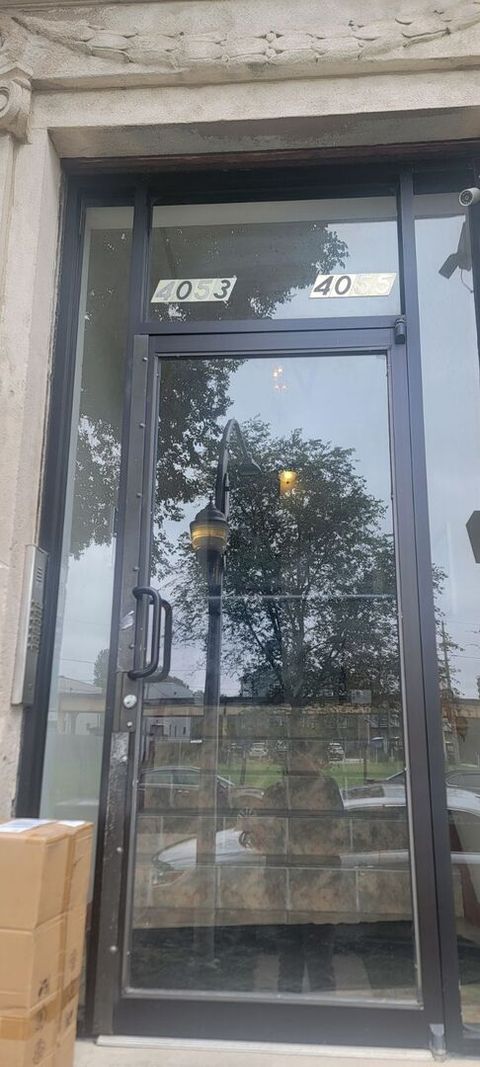 4053 S Calumet Avenue 3 Chicago IL 60653