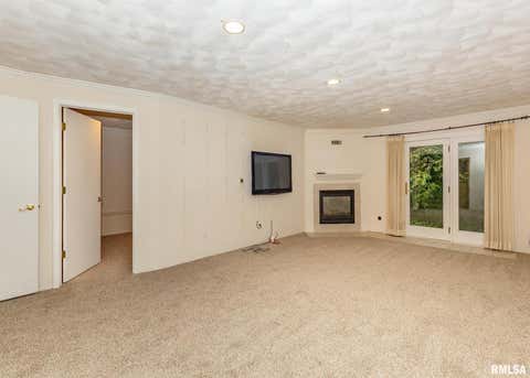 Tiny photo for 3407 41ST Street #0, Moline, IL 61256 (MLS # 12699022)