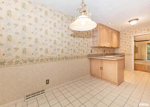 Tiny photo for 3407 41ST Street #0, Moline, IL 61256 (MLS # 12699022)