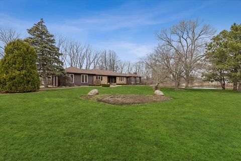 Tiny photo for 7517 Pheasant Drive, Lakewood, IL 60014 (MLS # 12604498)