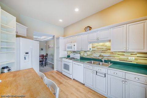 Tiny photo for 6727 181st Street, Tinley Park, IL 60477 (MLS # 12550182)