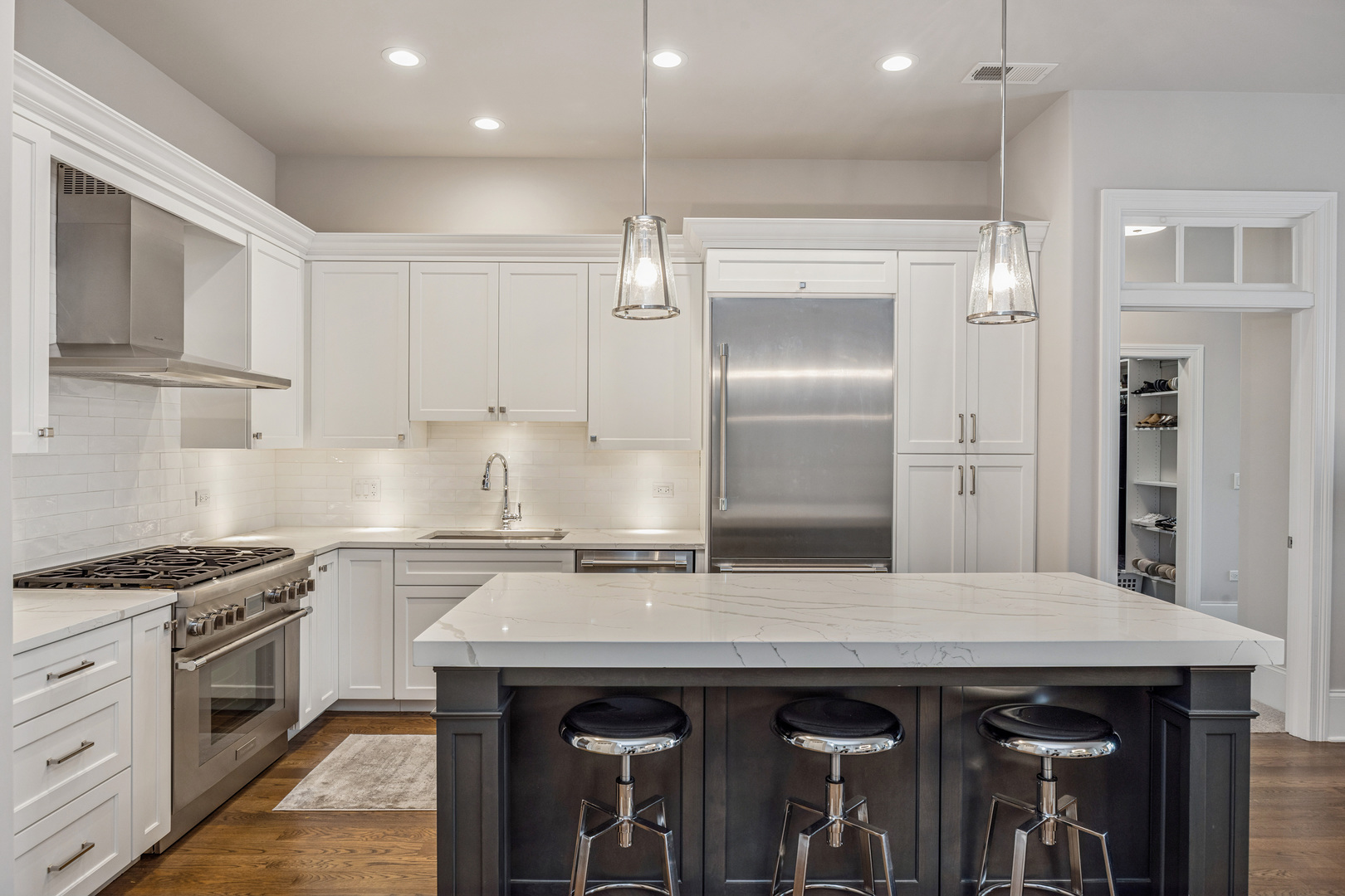 105 S Cottage Hill Avenue 204