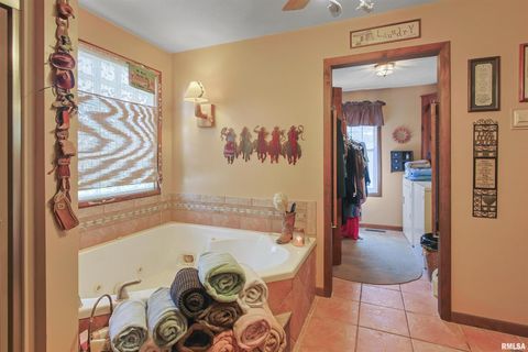 Tiny photo for 11939 Cochran Road, Marion, IL 62959 (MLS # EB459817)