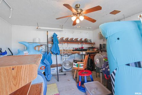 Tiny photo for 11939 Cochran Road, Marion, IL 62959 (MLS # EB459817)