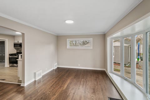 Tiny photo for 18600 Golfview Avenue, Homewood, IL 60430 (MLS # 12706694)
