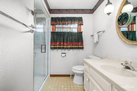 Tiny photo for 409 Essex Court, Geneva, IL 60134 (MLS # 12551980)