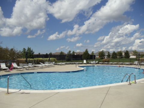 Tiny photo for 2862 Stoney Creek Drive, Elgin, IL 60124 (MLS # 12459964)