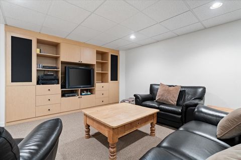 Tiny photo for 1940 Browning Court, Highland Park, IL 60035 (MLS # 12622436)