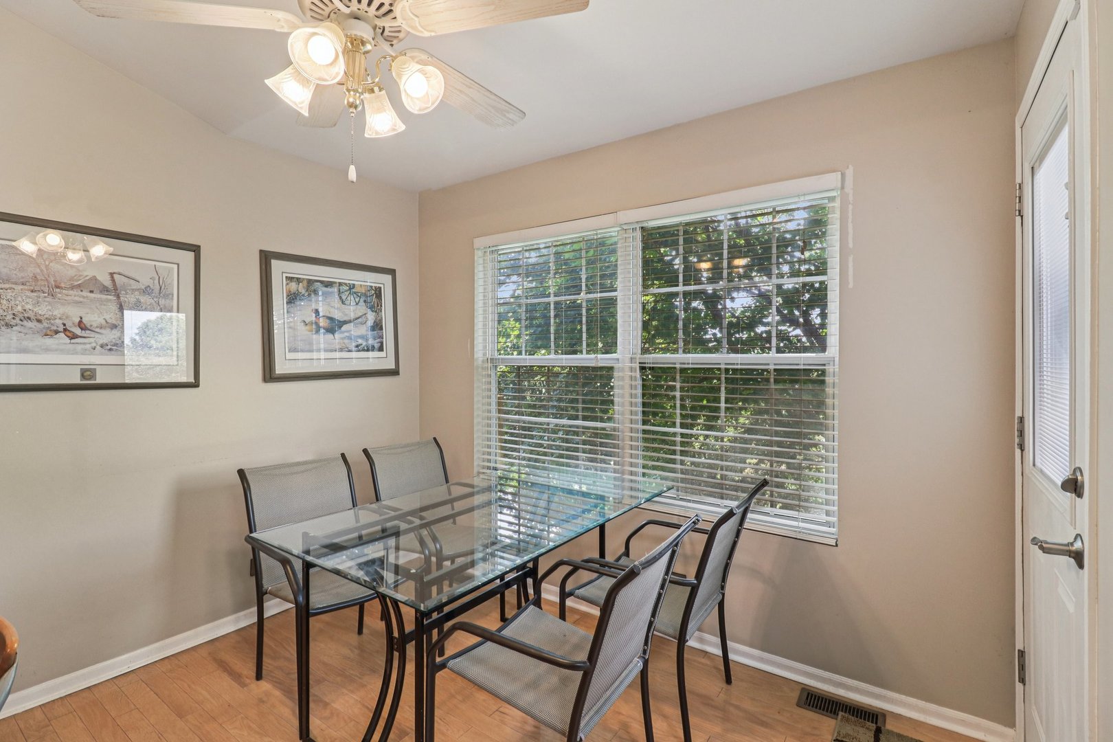 928 Viewpoint Drive