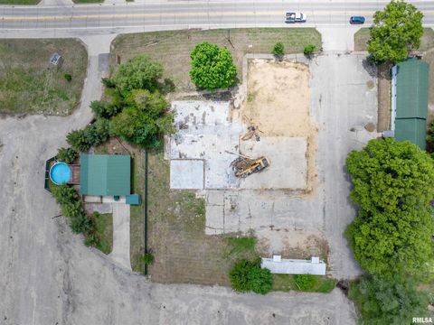 Tiny photo for 1012 Viaduct Road, Savanna, IL 61074 (MLS # QC4263181)