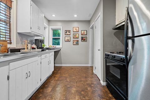 Tiny photo for 16W639 Red Oak Avenue, Bensenville, IL 60106 (MLS # 12483848)