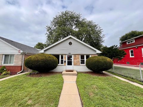 Photo of 310 155th Place, Calumet City, IL 60409 (MLS # 12512307)