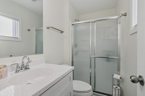 Tiny photo for 866 Clark Lane, Des Plaines, IL 60016 (MLS # 12583425)