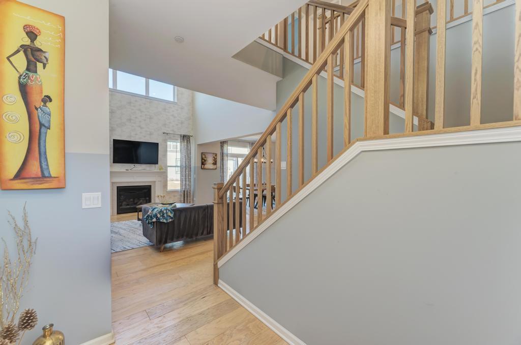 3S492 Barkley Avenue 19-4