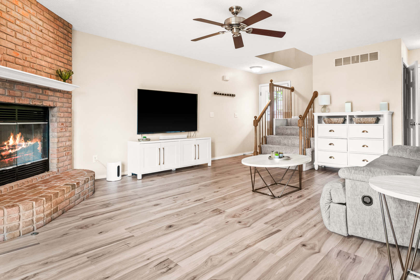 1240 Beacon Hill Court