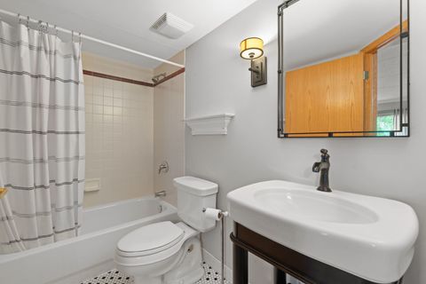 Tiny photo for 100 N Gary Avenue N #304, Wheaton, IL 60187 (MLS # 12437478)