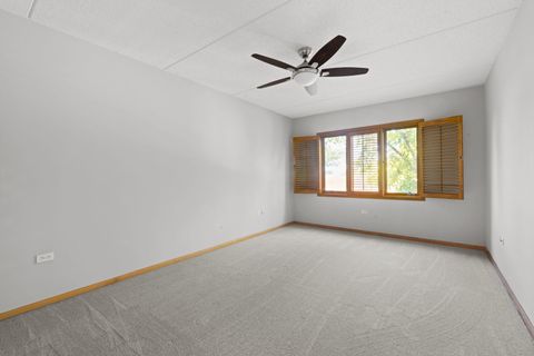 Tiny photo for 100 N Gary Avenue N #304, Wheaton, IL 60187 (MLS # 12437478)