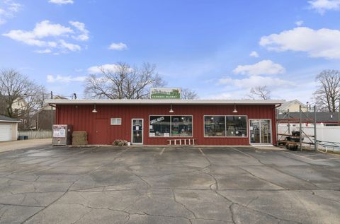 225 W Market Street Somonauk IL 60552