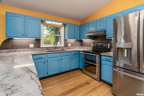 Tiny photo for 4799 Route 37, Marion, IL 62959 (MLS # EB459721)