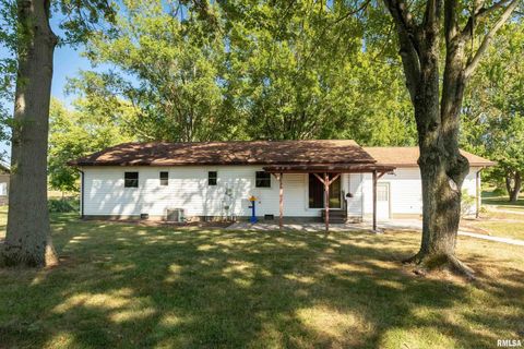 Tiny photo for 4799 Route 37, Marion, IL 62959 (MLS # EB459721)